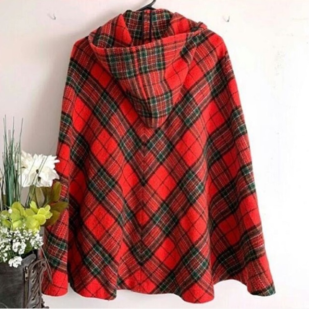 Vintage Plaid Cloak - Picture 2 of 6